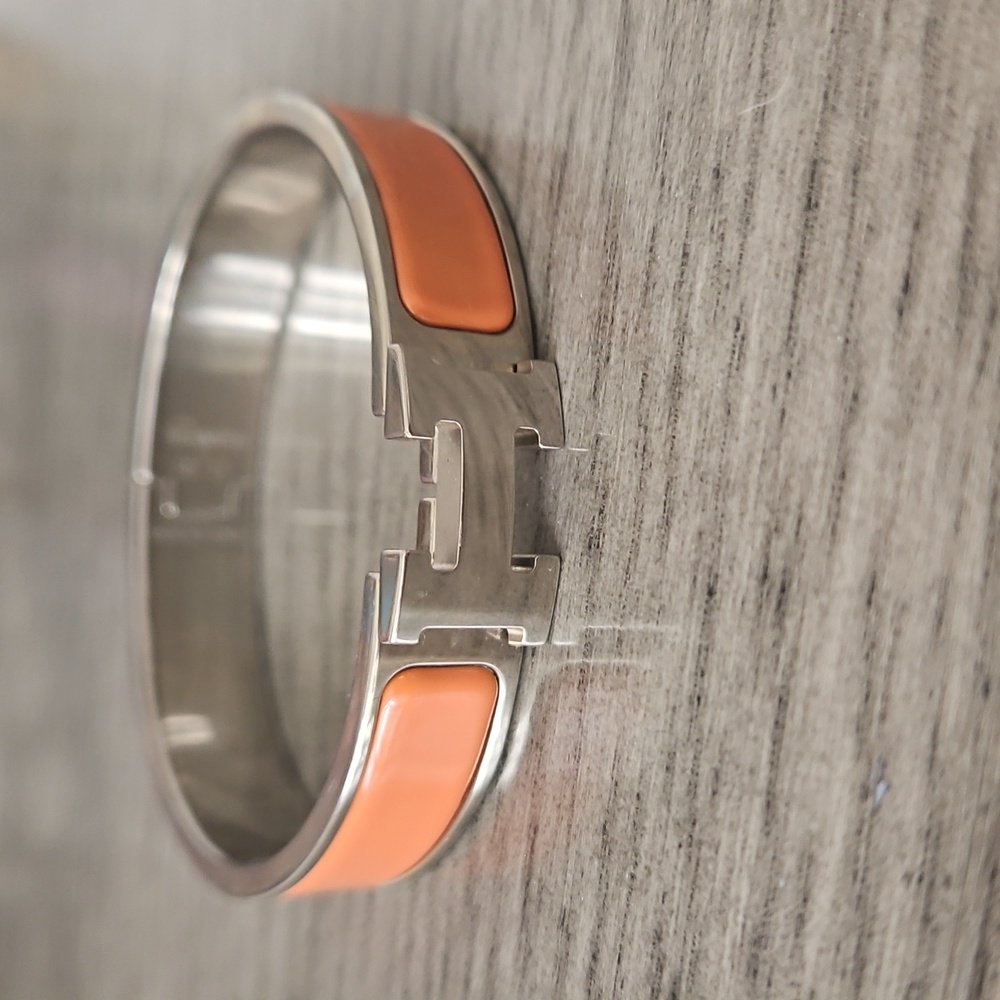 HERMES CLIC H BRACELET GM PEACH ORANGE PAPAYE IN SILVER